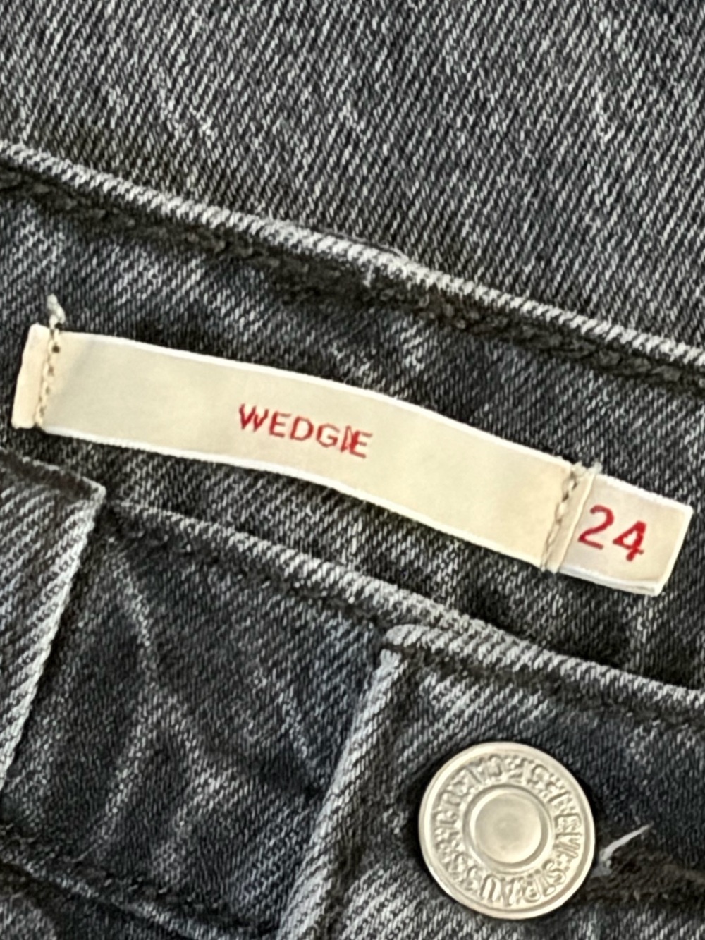 LEVI’S Wedgie Straight Vintage Washed Black Denim Jeans Size 24 - Picture 11 of 12